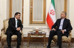 I.R. Iran, Ministry of Foreign Affairs- Iran Tajikistan diplomas say ties should be built on common language culture